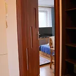 Prywatne Mieszkanie - Sobieskiego 6 *