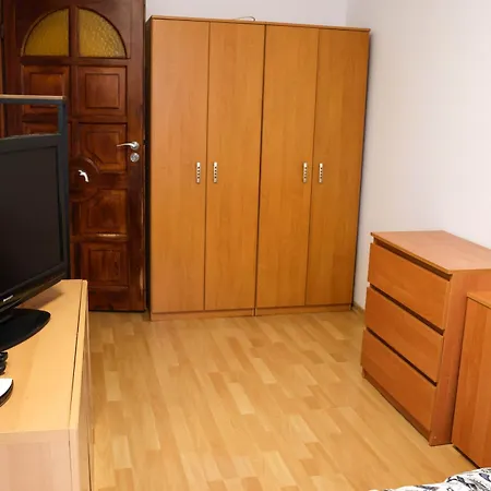 Prywatne Mieszkanie - Sobieskiego 6 アパート ワルシャワ